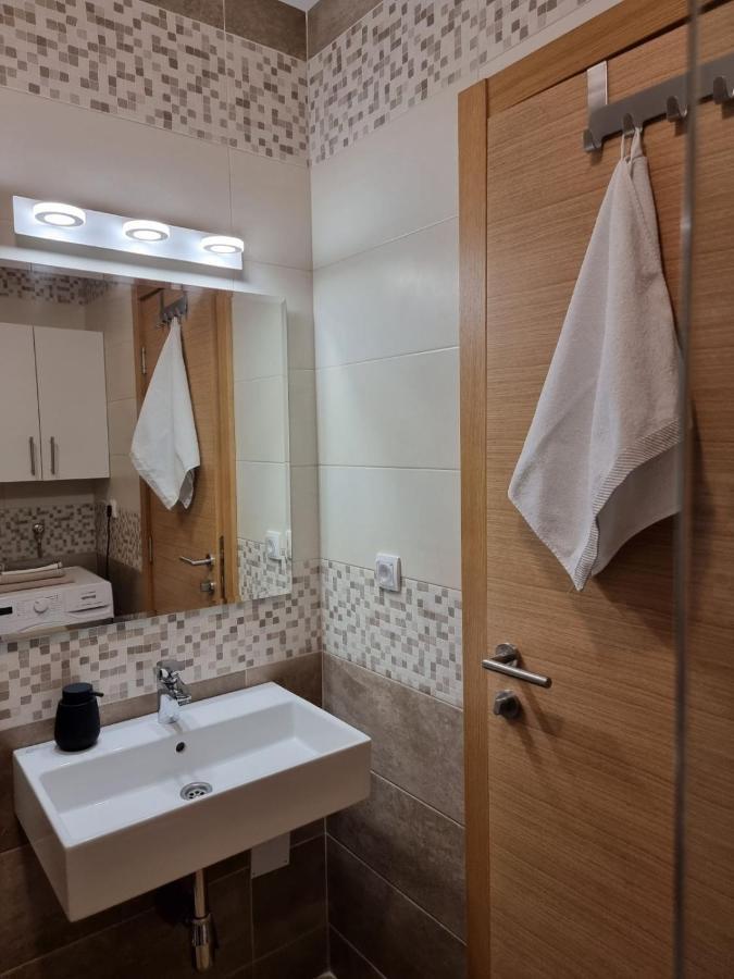 As Apartman 2 Vârşeţ Exterior foto
