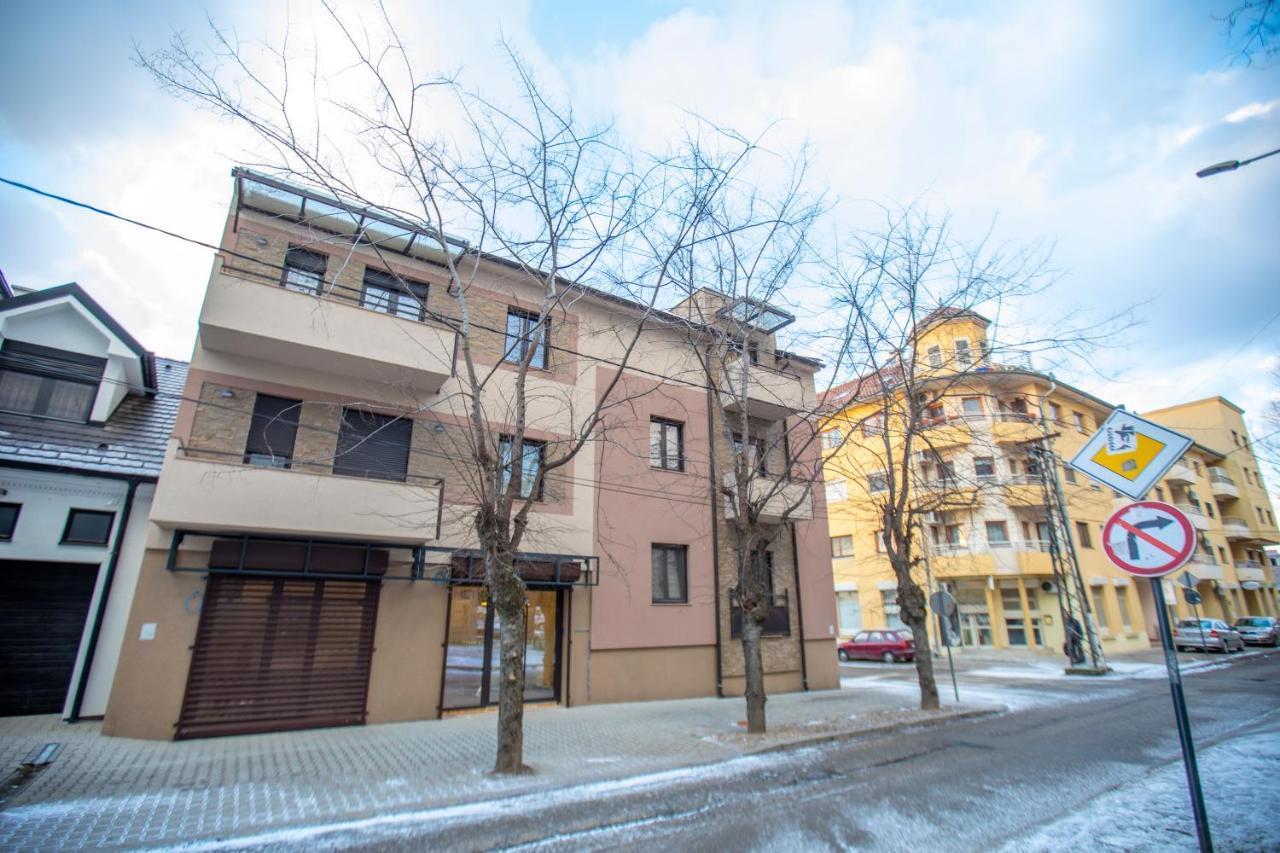 As Apartman 2 Vârşeţ Exterior foto