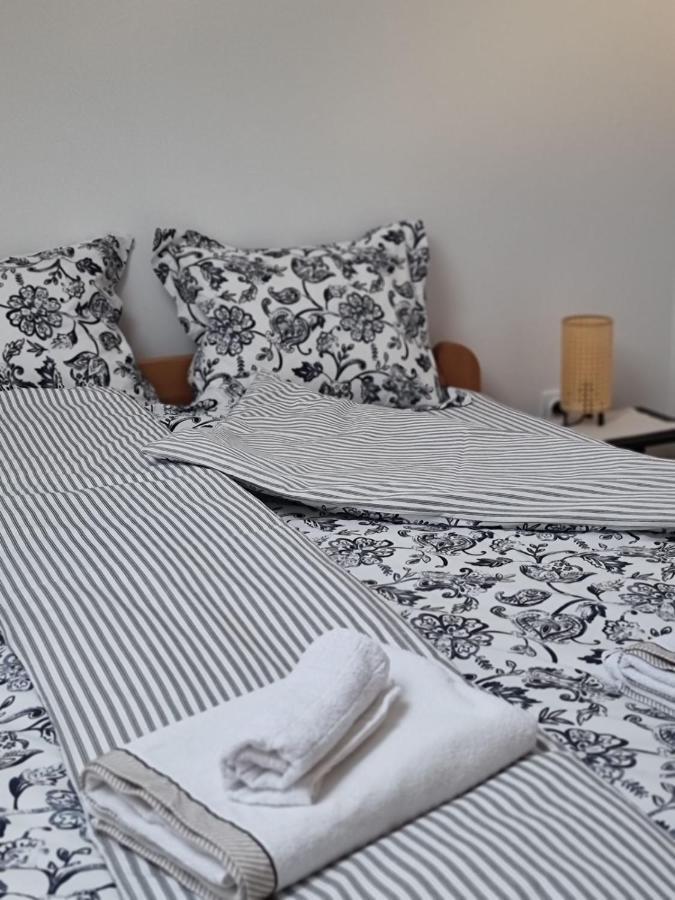 As Apartman 2 Vârşeţ Exterior foto
